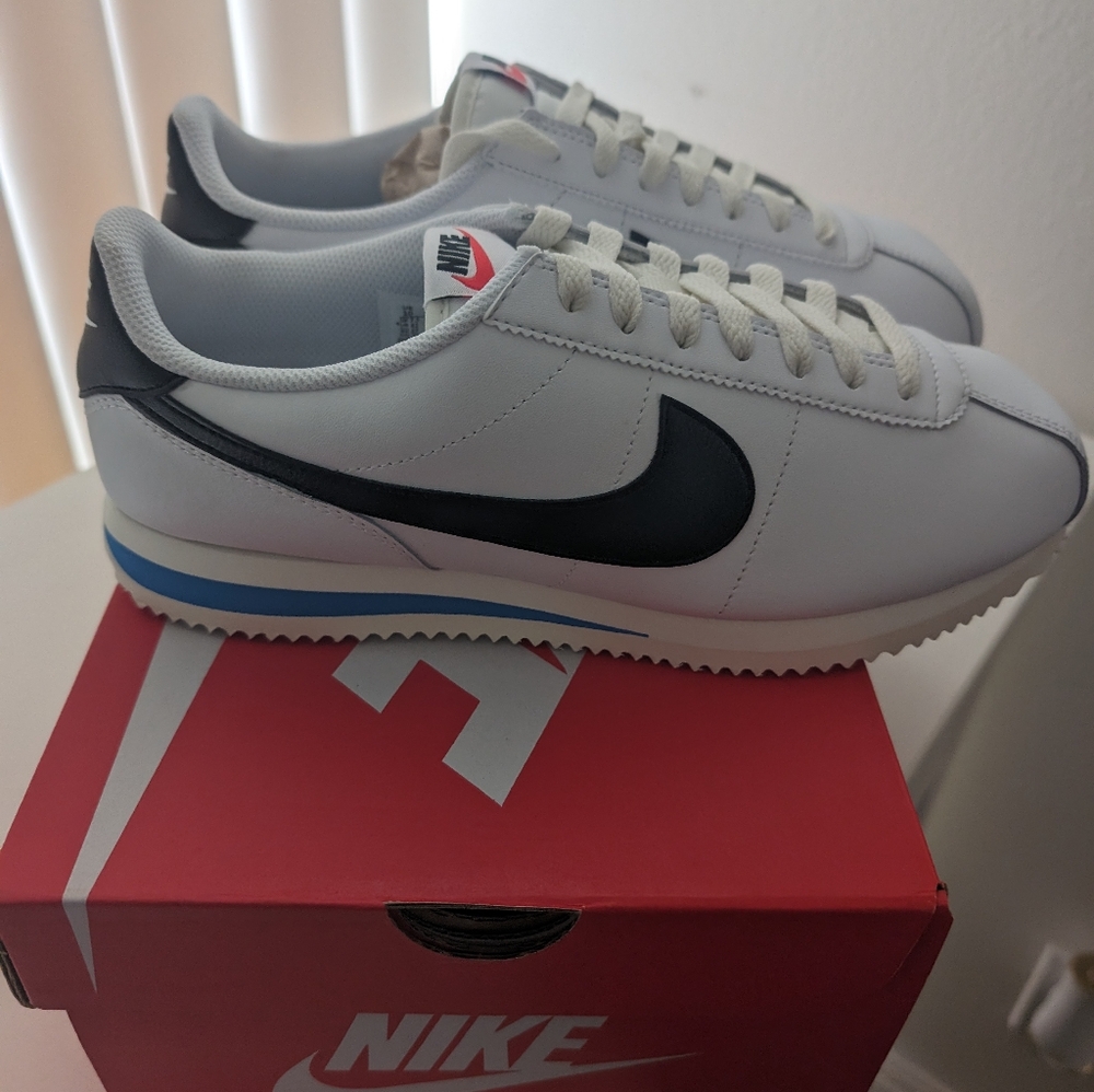 New Nike cortez